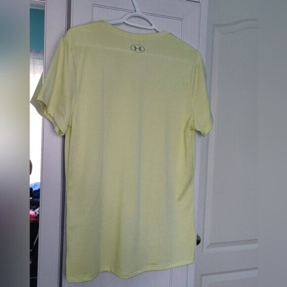 Womens Under Armour Yellow Short Sleeve Athletic V Neck T-Shirt Loose Fit Large - Picture 7 of 10